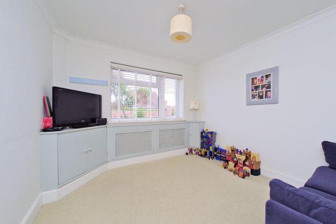 Snug/Playroom