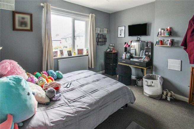 3 bed Semi-Detached for sale Image 10