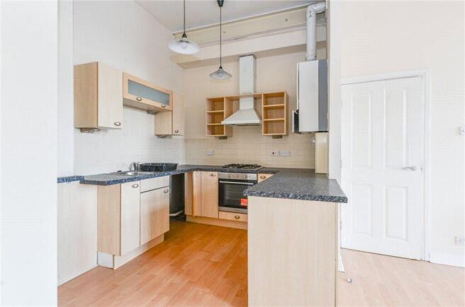 2 bed Apartment for sale Image 6
