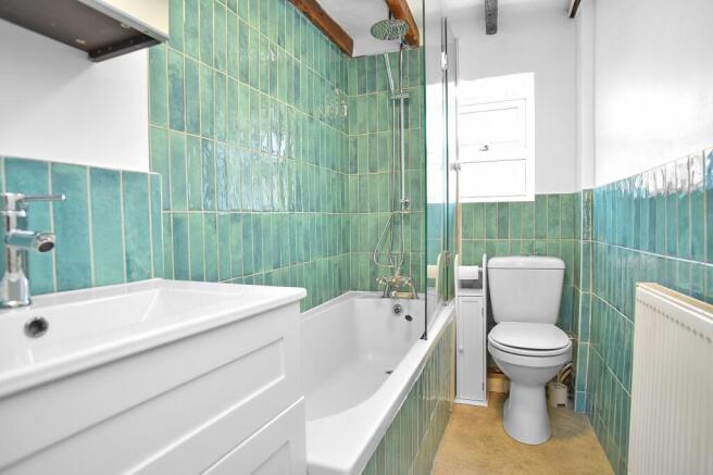 3 bed Terraced for sale Image 9