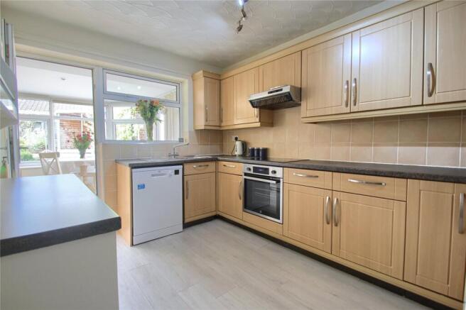 2 bed Bungalow for sale Image 6