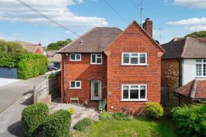 29 Alyth, Joiners Lane, Gerrards Cross SL9 0AB