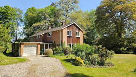 Tile Barn, Woolton Hill, Newbury RG20 9UZ