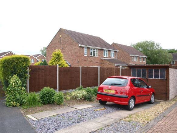 Garage & Parking