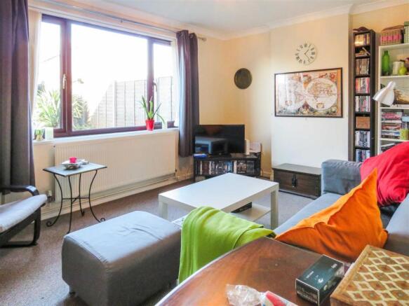 Living Room.JPG