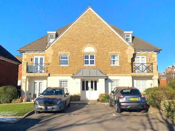 3 Jasmine Way - Front1.jpg