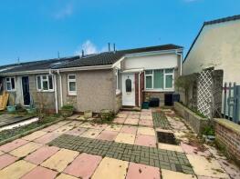 9, St Andrews, Bristol BS37 4DP