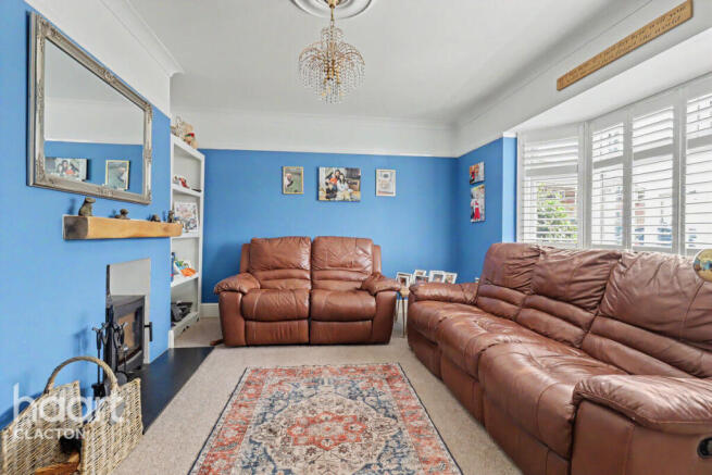Bemerton Gardens, Frinton-On-Sea photo 4