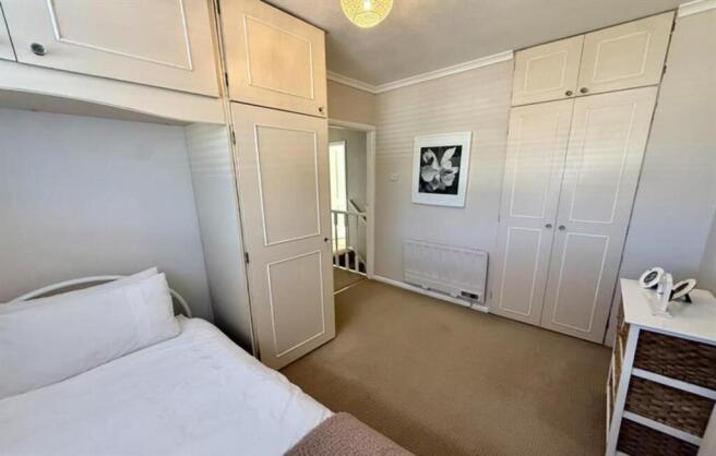 Laura Drive BR8 photo 5
