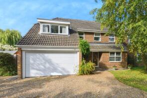 10, Driftwood Drive, Kenley CR8 5HT