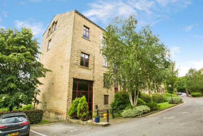 2 bed Apartment for sale Image 9
