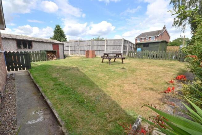 3 bed Bungalow for sale Image 10