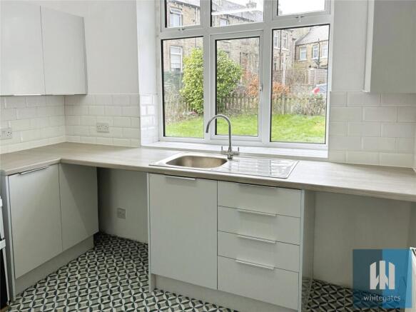 3 bed Bungalow to rent Image 9