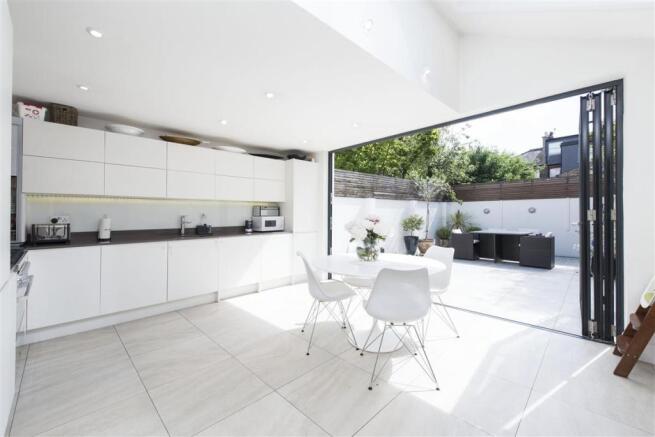 Kitchen/Dining Room
