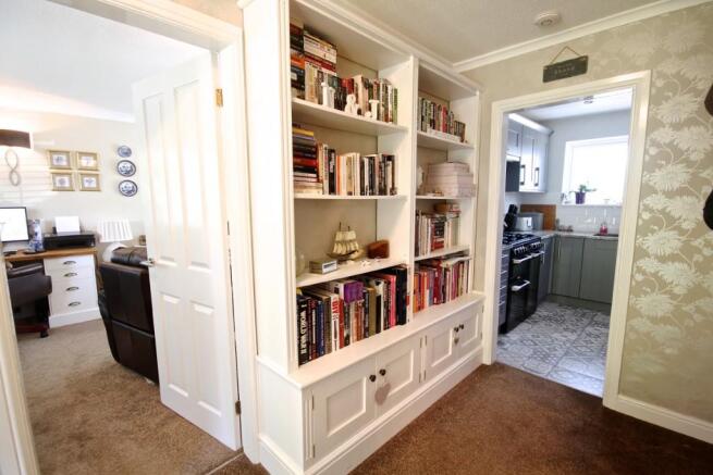 Photo 11