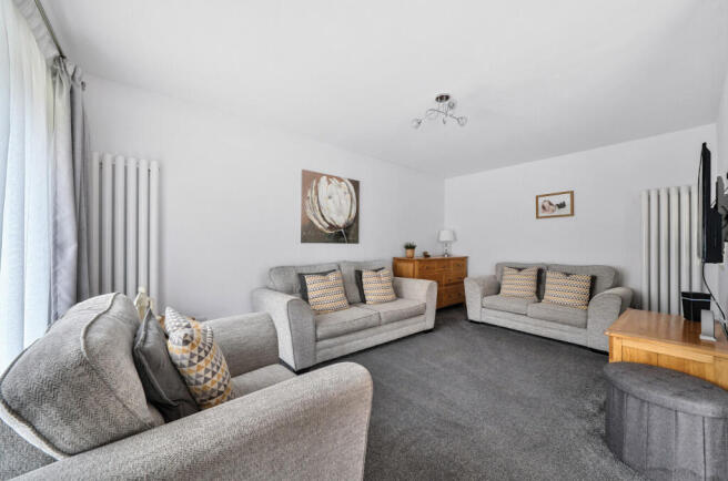 1302470-17-683821...