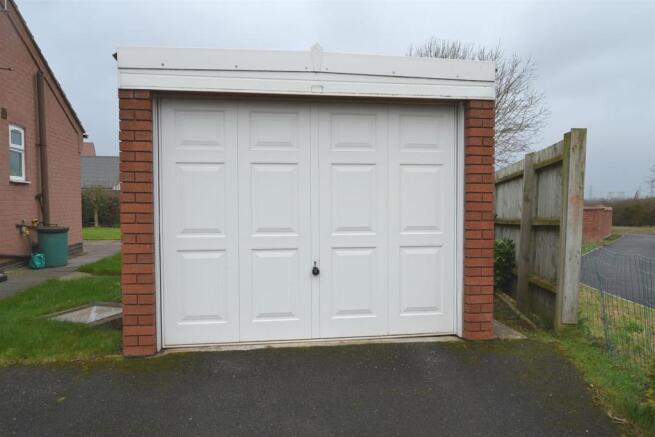 DETACHED GARAGE