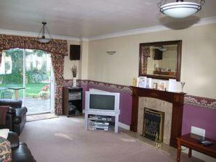 SITTING ROOM