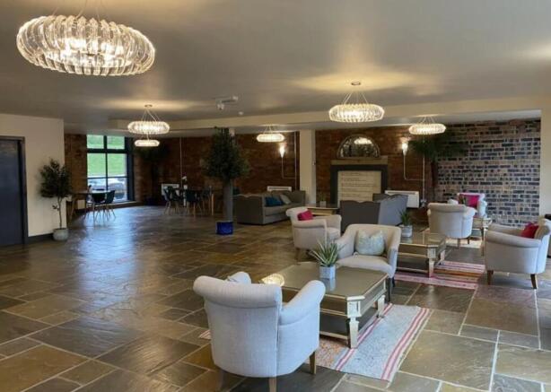 1 bed Apartment to rent Image 2
