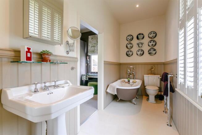 Ensuite