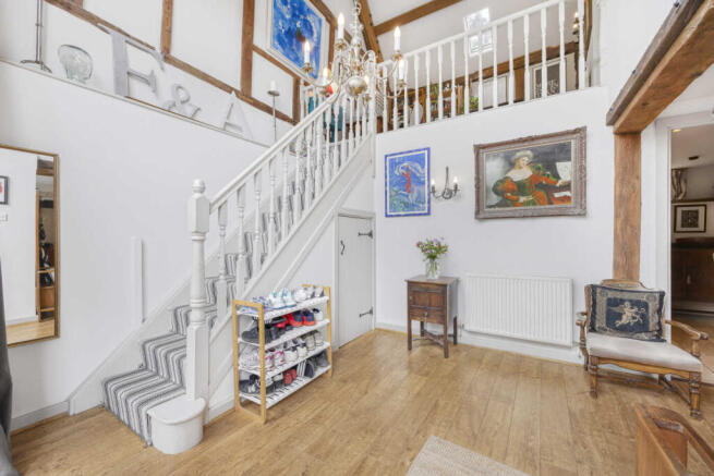 RECEPTION HALLWAY