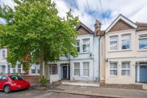 16, University Road, Colliers Wood, London SW19 2BX