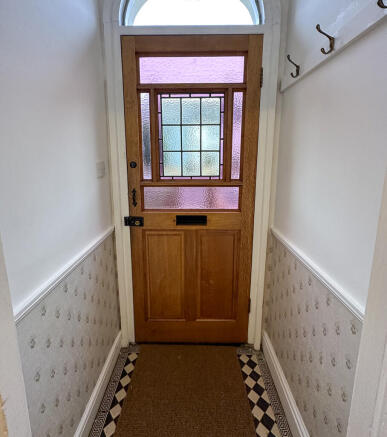 Entrance Hallway ...