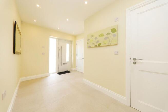 03.2026 - Hallway (2)