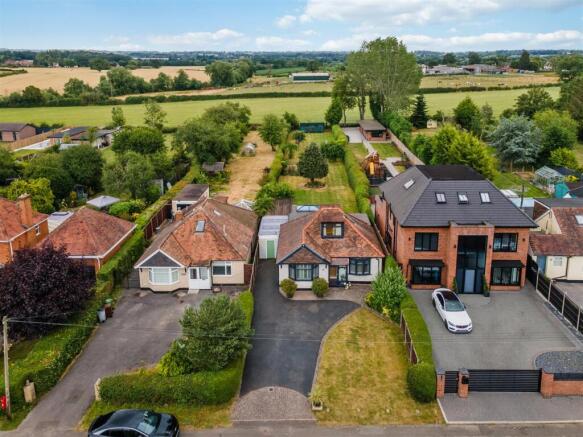 12 Eastcote Lane_6.jpg