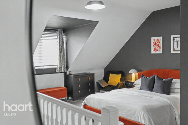 3 bed Semi-Detached for sale Image 11