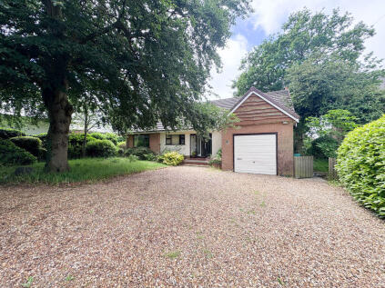Little Meadows, 324 Hardhorn Road, Poulton-Le-Fylde, FY6 8DH