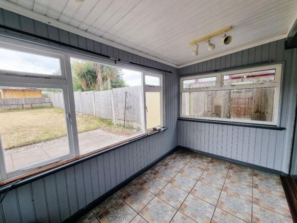 3 bed Semi-Detached to rent Image 7