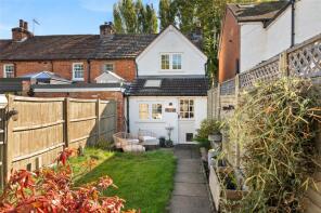 1, Chapel Terrace, Chapel Lane, Binfield, Bracknell RG42 4AP