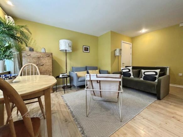 lounge (2)