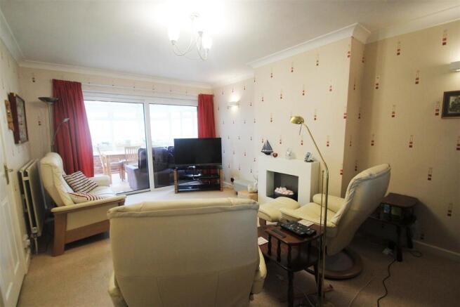 Living Room.jpg