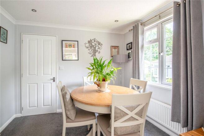 2 bed Bungalow for sale Image 5