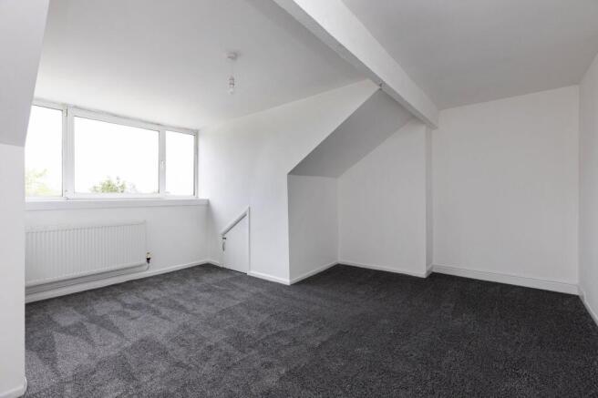 2 bed Terraced for sale Image 8