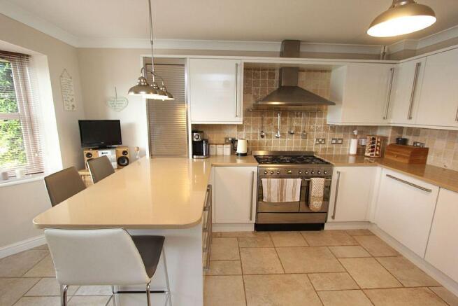 Kitchen/Breakfast Room