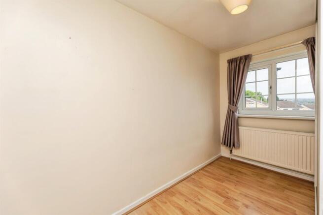 3 bed Semi-Detached for sale Image 12