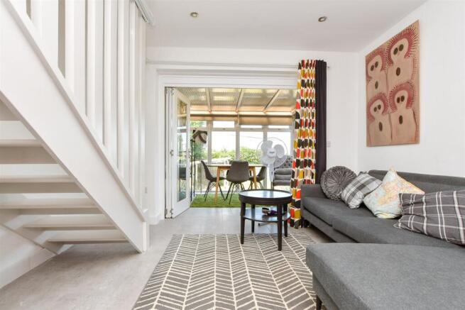 Kitchen/Lounge