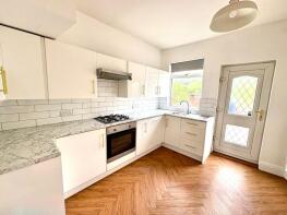 1a, Meadow Head, Sheffield S8 7UA