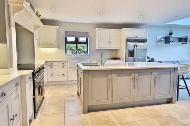 Kitchen/Breakf...