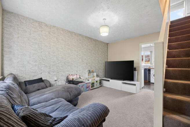 Living Room (2)