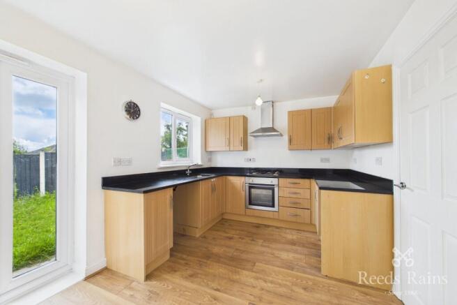 Kitchen/Dining Area