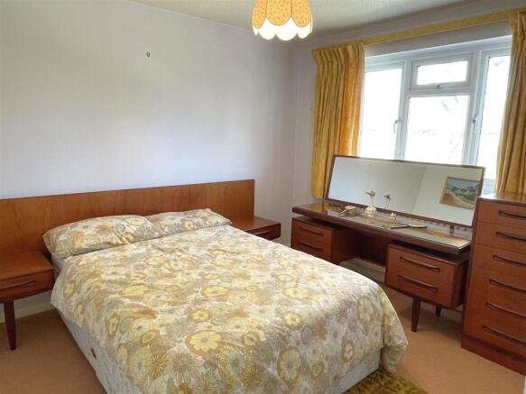 Bed 2.JPG