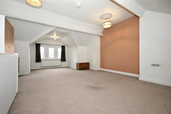 3 bed Terraced for sale Image 7