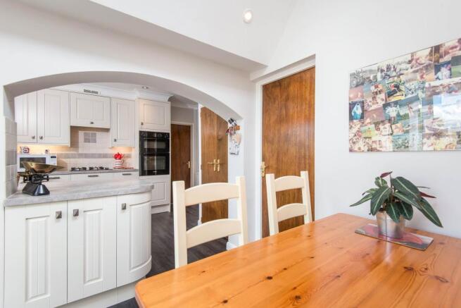 Kitchen/Breakfast ro