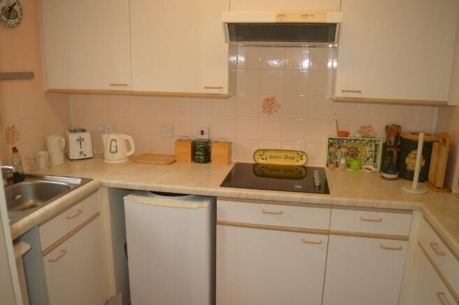 Photo 4