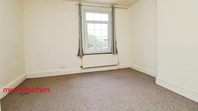 2 bed Terraced for sale Image 6