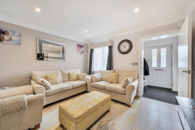 1418103-2-699c2bd...